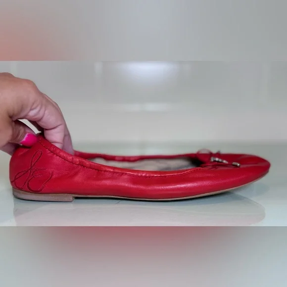 Sam Edelman Women's Felicia Flat Size 7.5 Red Leather Ballet Shoe Bow Charm - Picture 5 of 10